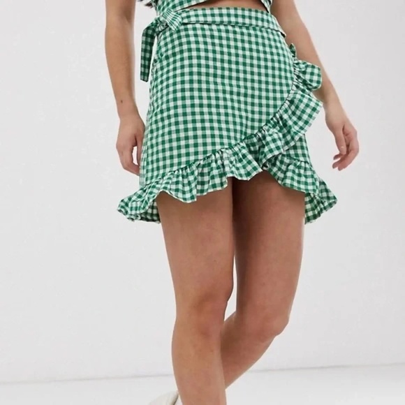 Glamorous Petite Wrap Mini Skirt Green Gingham Sz10 Spring Summer Ruffle Hem Med - Picture 4 of 7